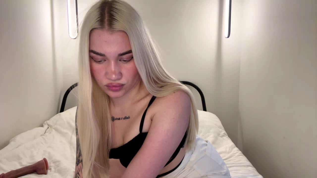 KatieGlow Adult Chat July 23, 2026