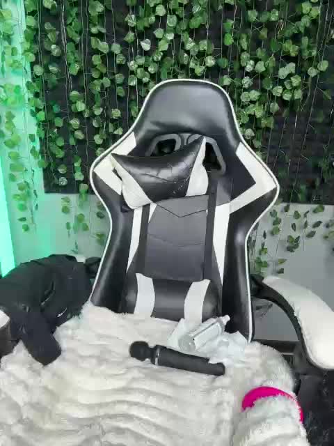 Eva_Kit Adult Chat July 24, 2026
