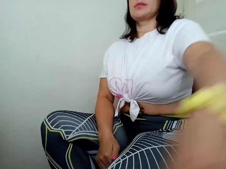 anabellovee Adult Chat July 25, 2026