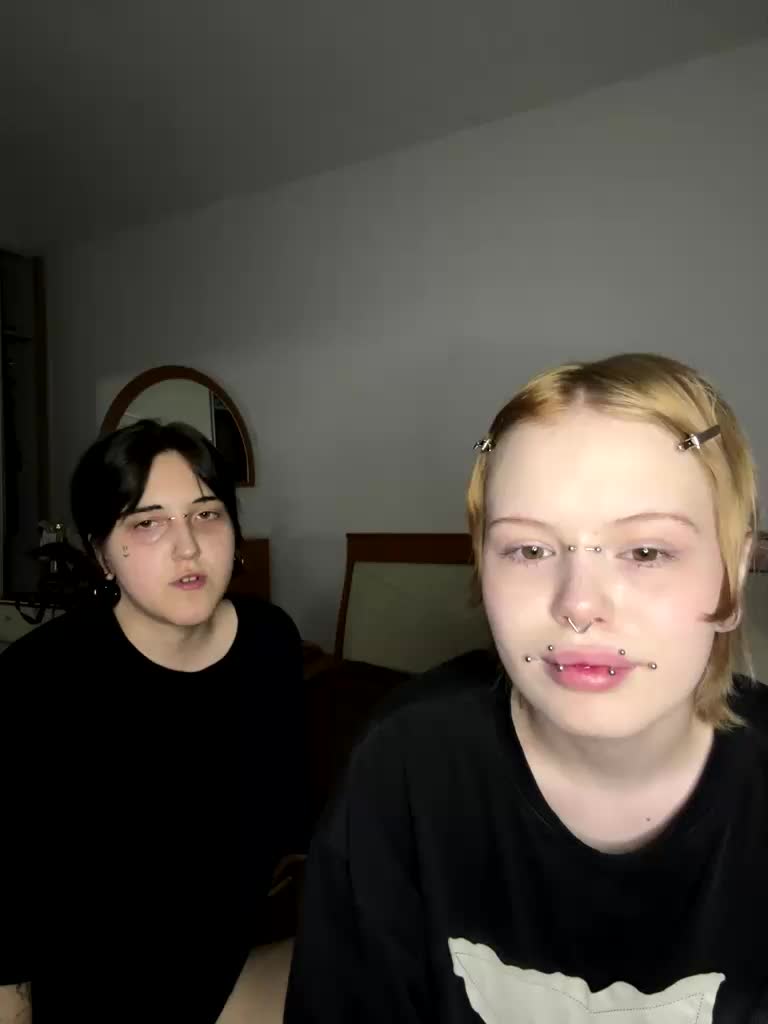 MiaAndAlicee Adult Chat July 25, 2026