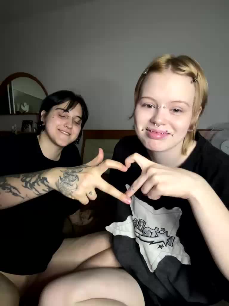 MiaAndAlicee Adult Chat July 25, 2026