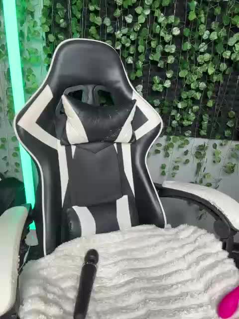 Eva_Kit Adult Chat July 25, 2026