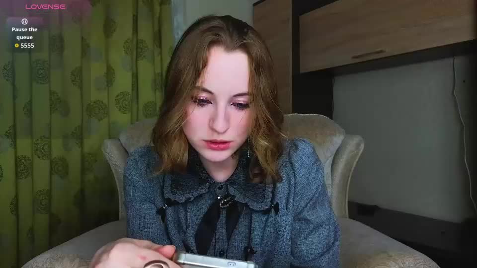 adelina_cowell Adult Chat July 25, 2026