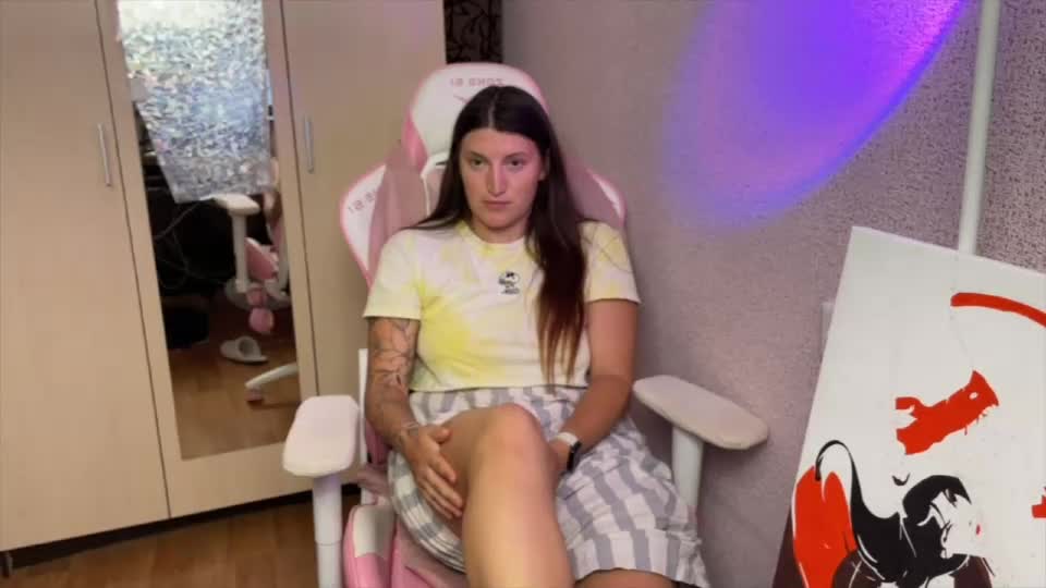 katrin_kristal Adult Chat July 25, 2026