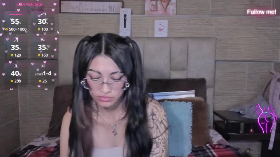 mia_smoke_ Adult Chat July 25, 2026