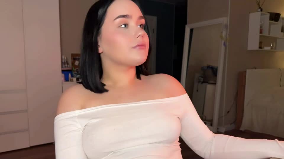 lola_razee Adult Chat July 25, 2026