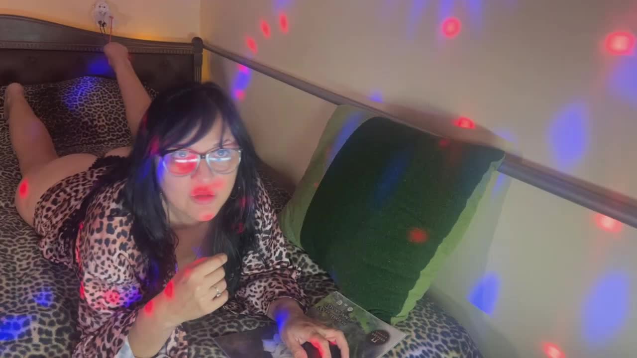 OxiXLove Adult Chat July 26, 2026