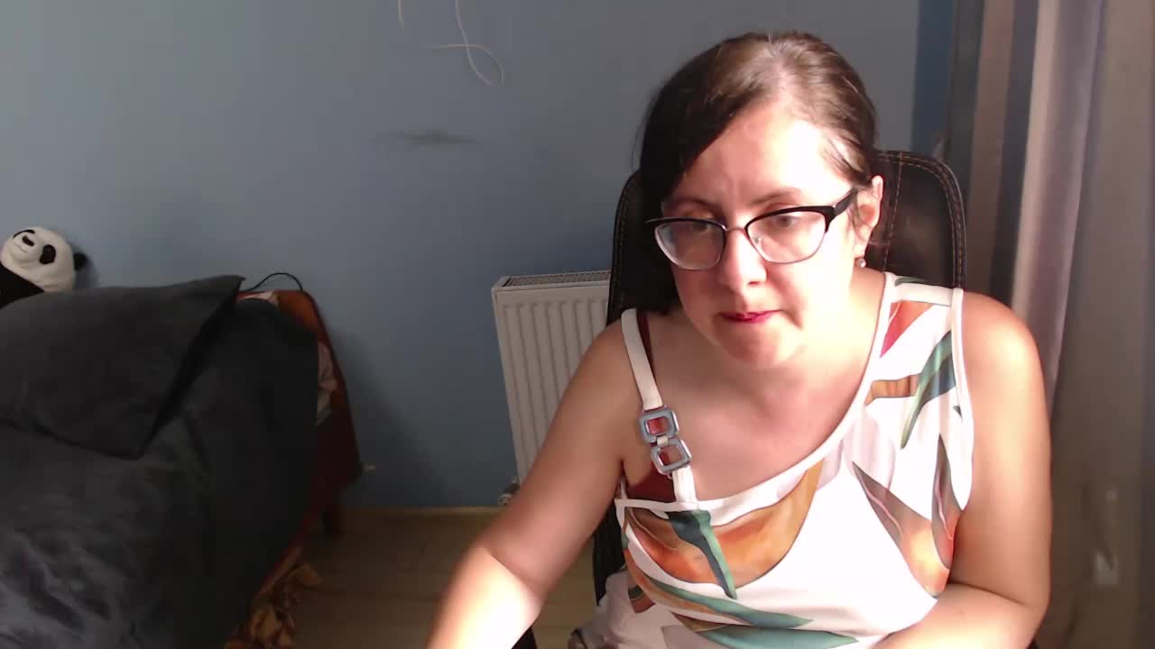 mandarinka28 Adult Chat July 26, 2026