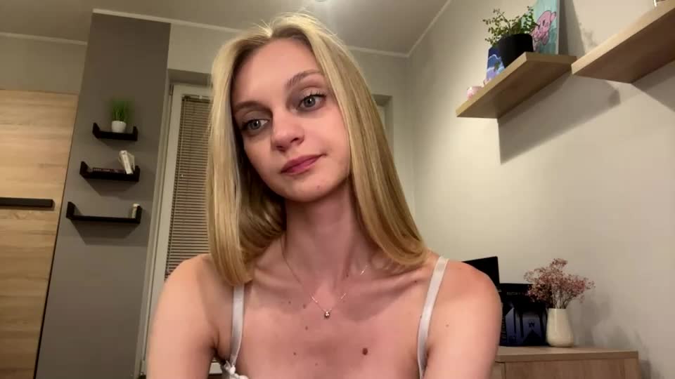 mikkiskees Adult Chat July 26, 2026