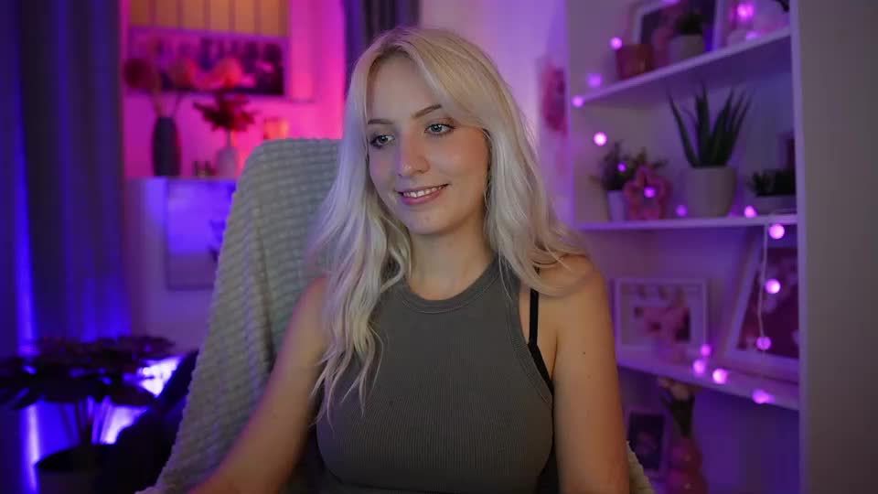 lucy_cutie_ Adult Chat July 27, 2026