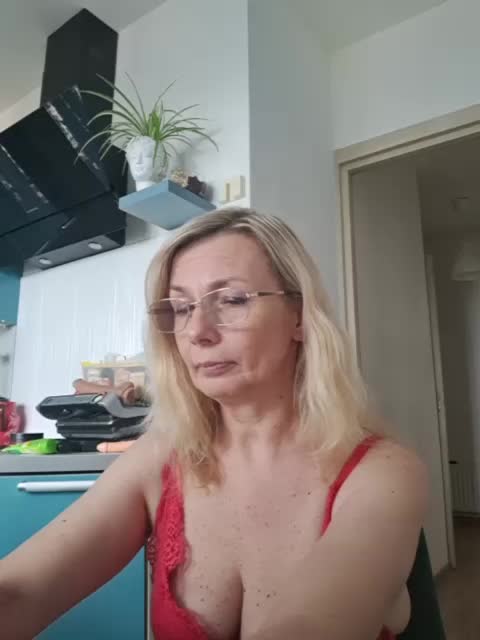 ShiningMILF Adult Chat July 26, 2026