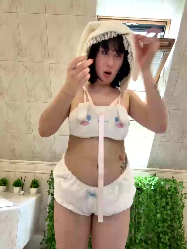 BustyLina Adult Chat July 26, 2026