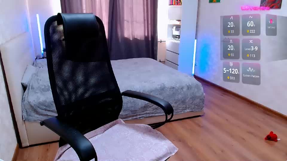 ur_geekgirl Adult Chat July 26, 2026