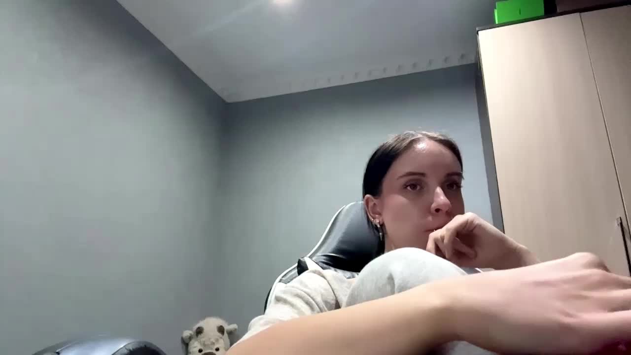 tootightwiththong Adult Chat July 27, 2026