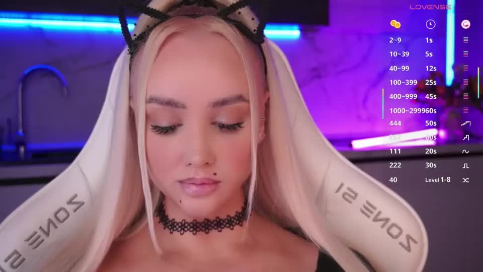 blond_diamond Adult Chat July 27, 2026