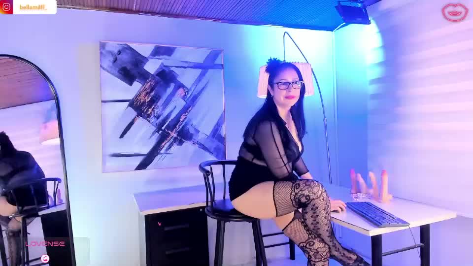 bella_milff Adult Chat July 27, 2026