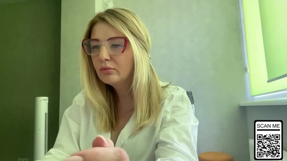 blondie_xoxoxo Adult Chat July 27, 2026