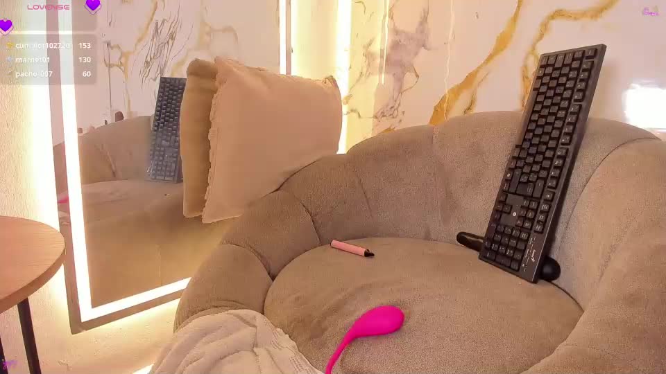 valentina_noa Adult Chat July 27, 2026