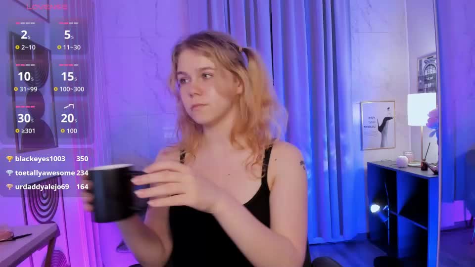 elizabethvane Adult Chat July 27, 2026