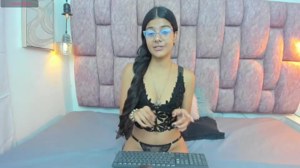 misslunablue_ Adult Chat July 28, 2026