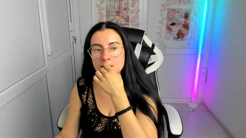 lucyycharm Adult Chat July 28, 2026