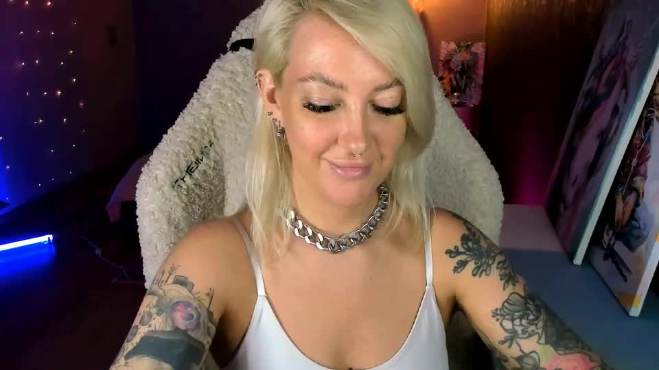 tykioty_miley Adult Chat July 28, 2026