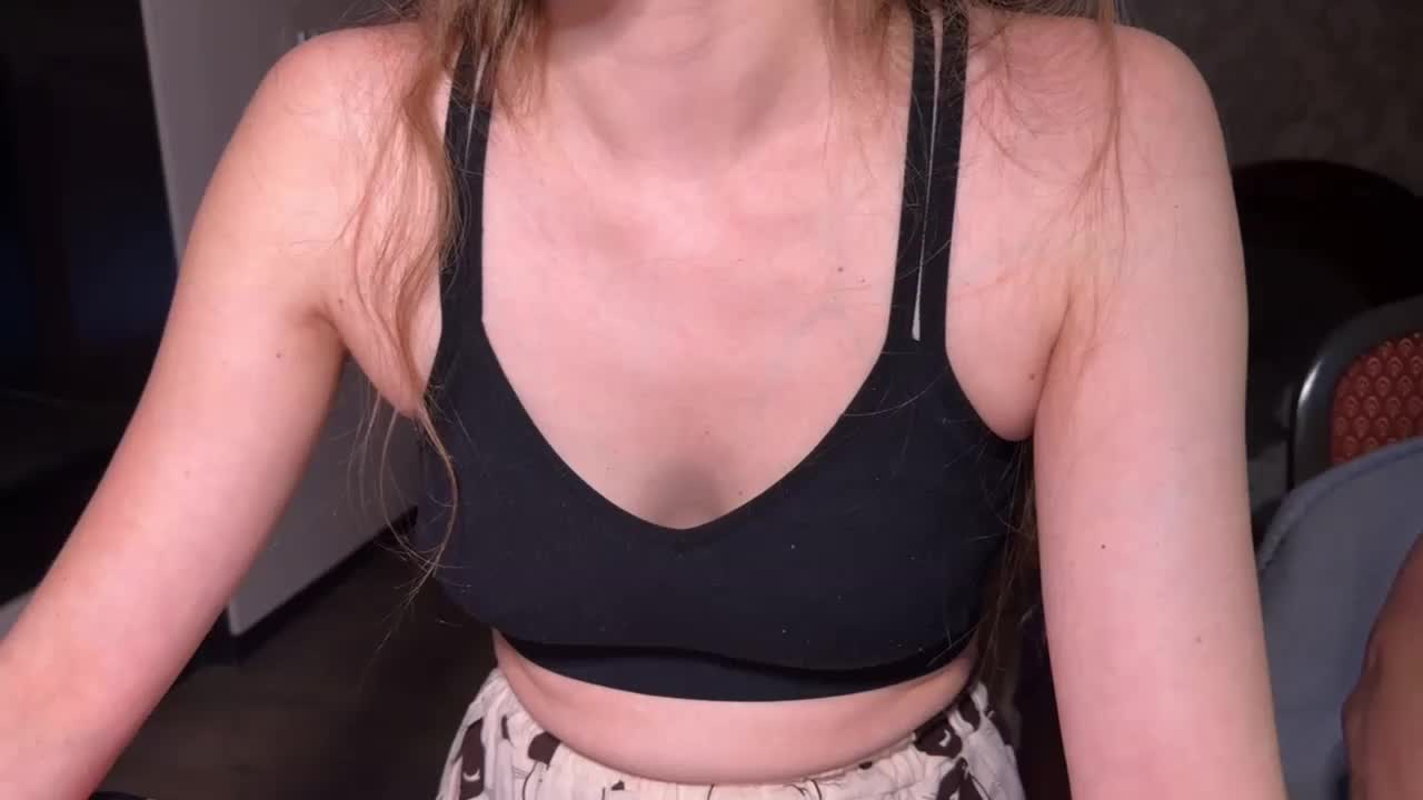 cutemilana_sexwife Adult Chat July 28, 2026