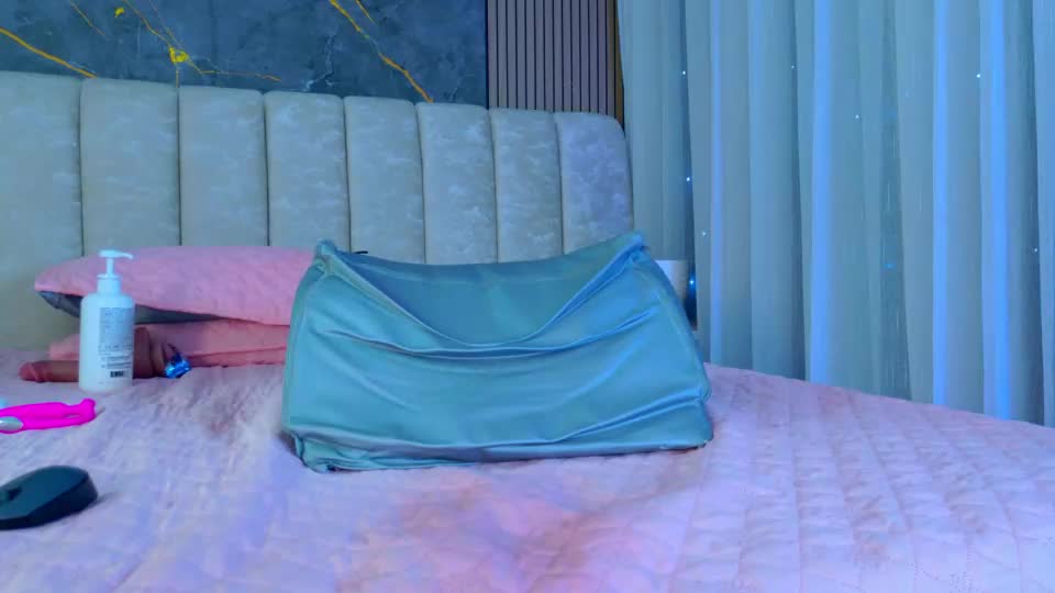carol_juiicy_ Adult Chat July 28, 2026