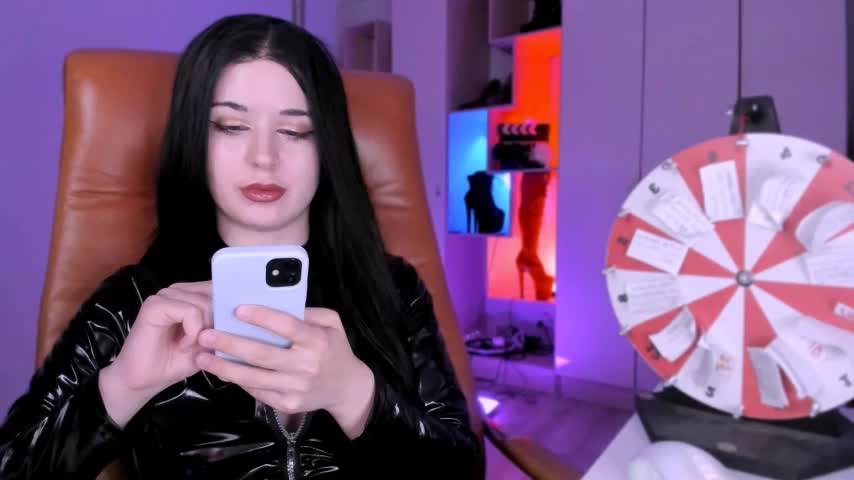 mollyposhh Adult Chat July 29, 2026