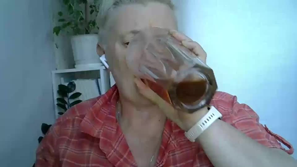 vea_motty Adult Chat July 29, 2026