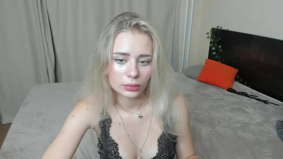 hot_kittie_hot Adult Chat July 29, 2026