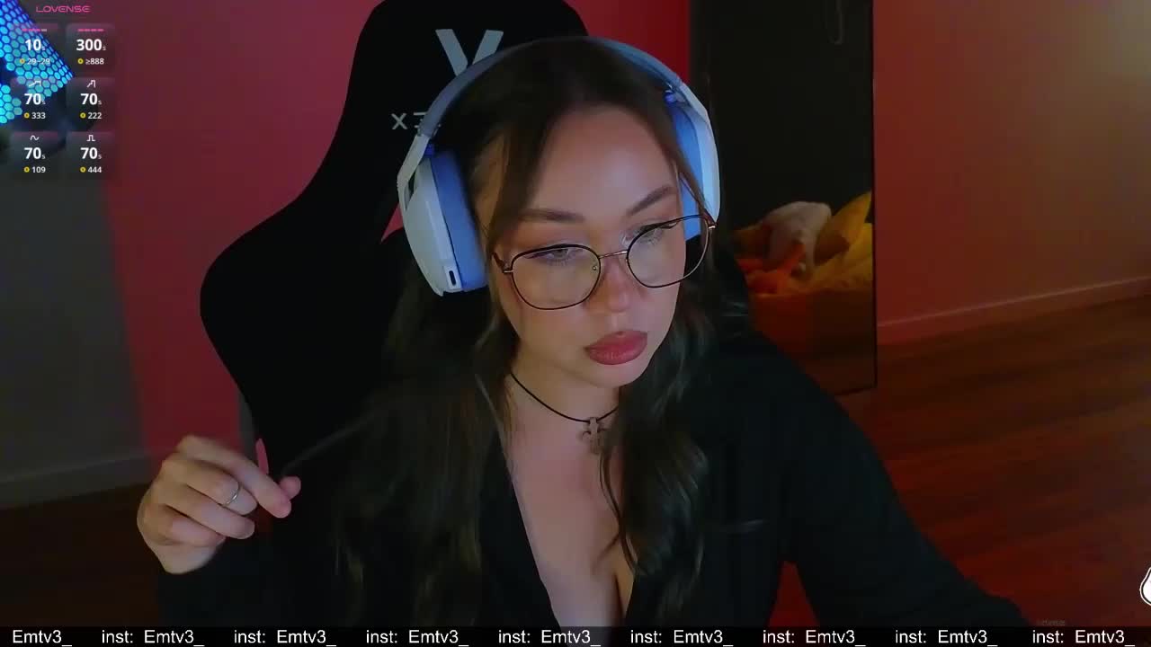 Emili1- Adult Chat July 29, 2026