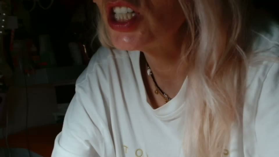 kathleenedwards Adult Chat July 30, 2026