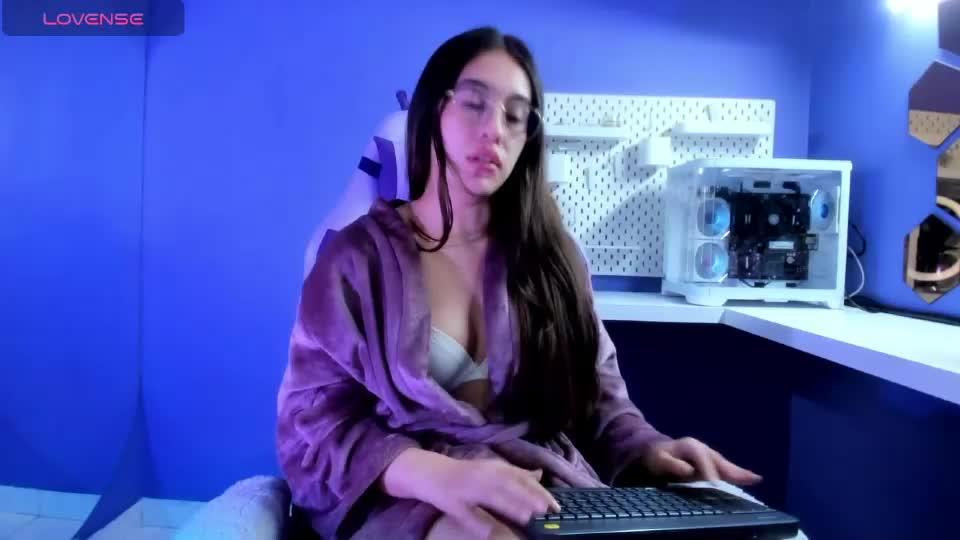 nikka_888 Adult Chat July 30, 2026
