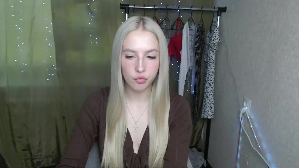 sweet_amelia03 Adult Chat July 29, 2026
