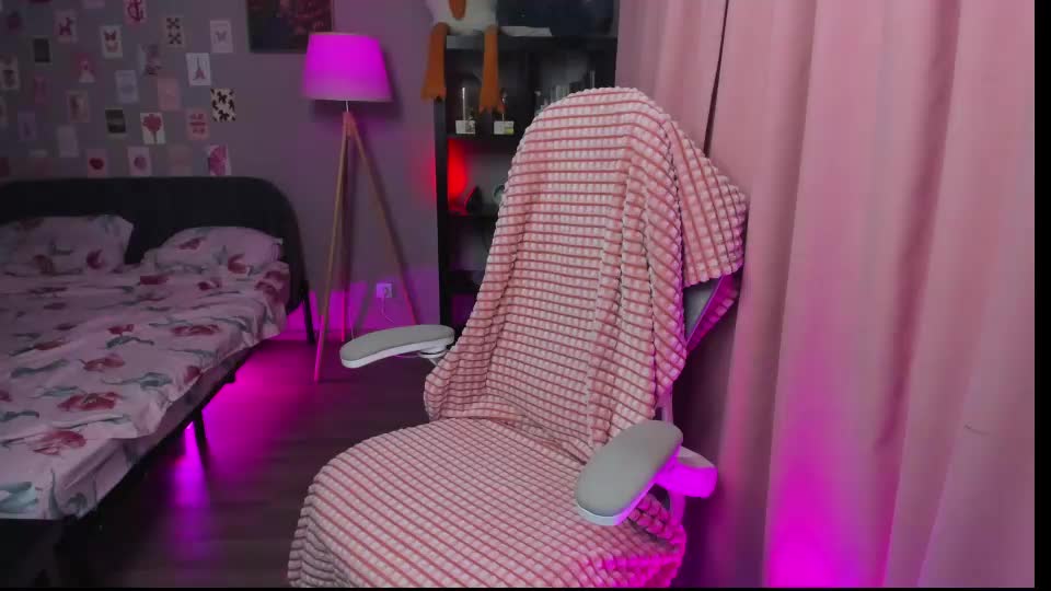 jenniferka Adult Chat July 29, 2026