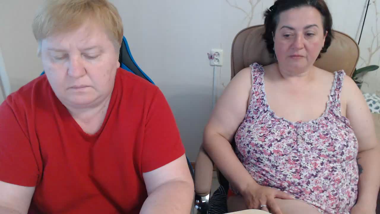 XMollyJaneEX Adult Chat July 30, 2026