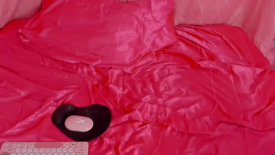 pinky_purr Adult Chat July 30, 2026