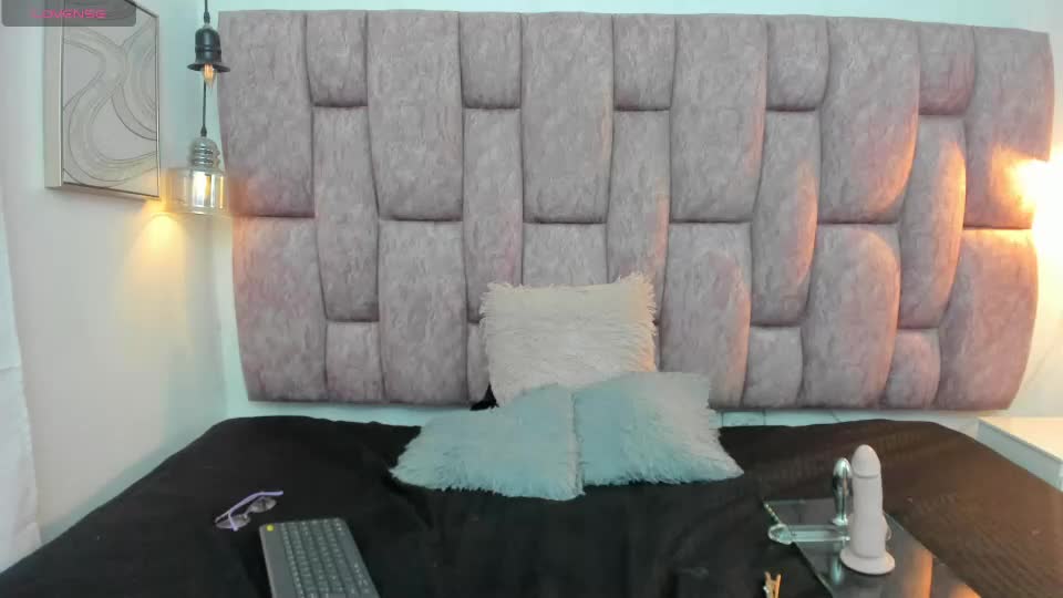 misslunablue_ Adult Chat July 31, 2026