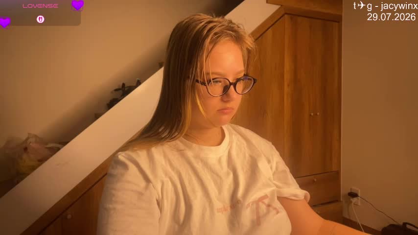 JacyWinslat Adult Chat July 31, 2026