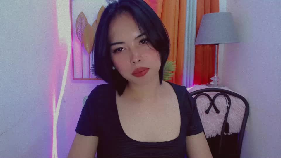 asian_pinay_oldlover Adult Chat July 31, 2026