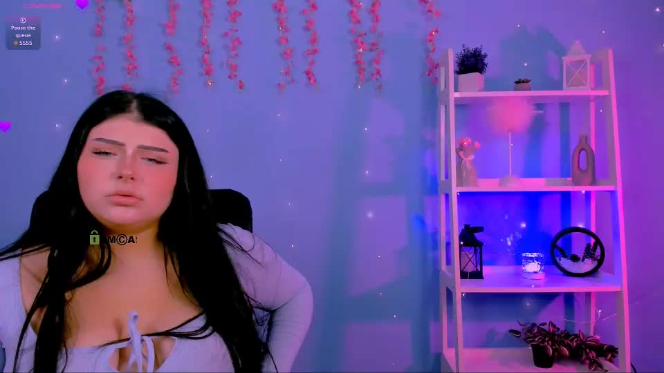 bella_sky11 Adult Chat July 31, 2026