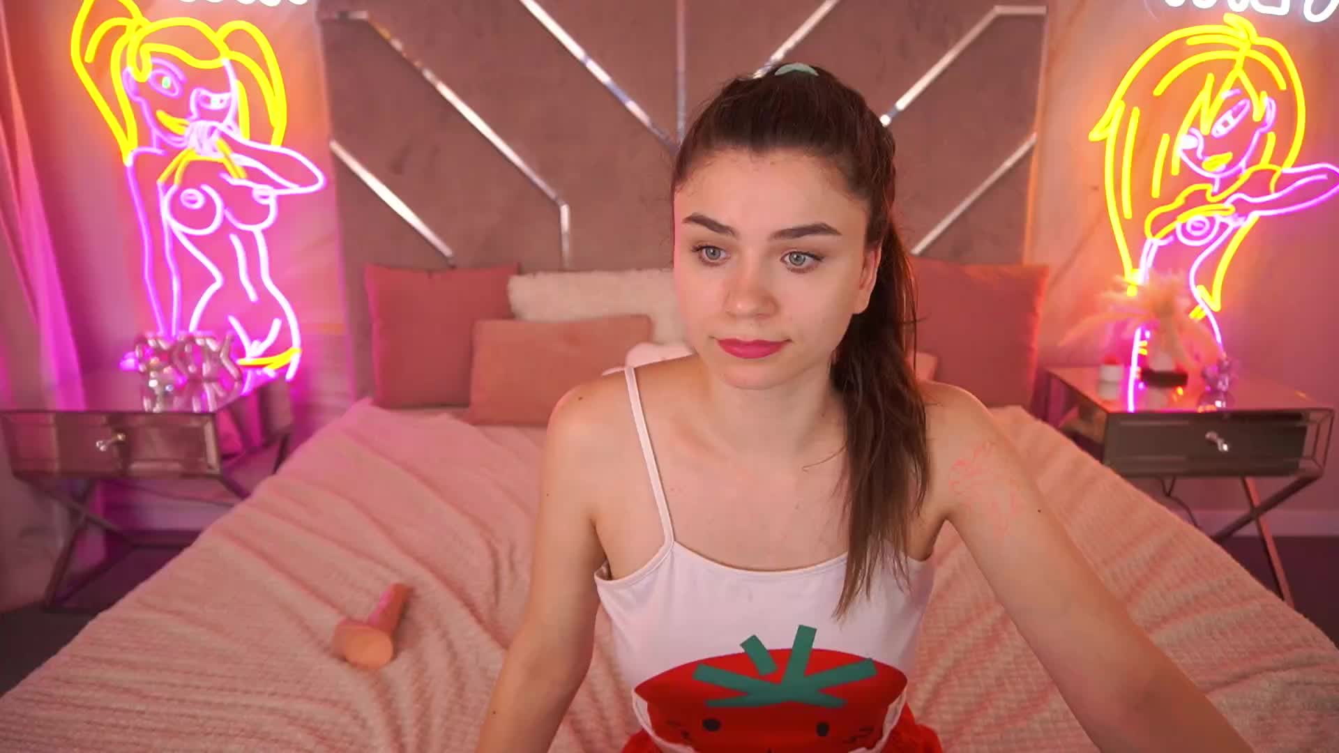 HeavenElle Adult Chat July 31, 2026