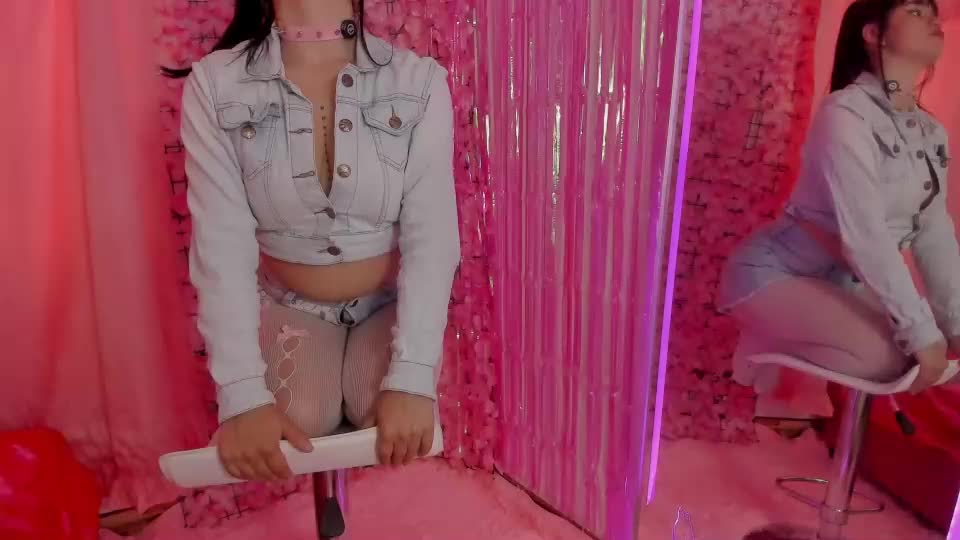 pinky_purr Adult Chat July 31, 2026