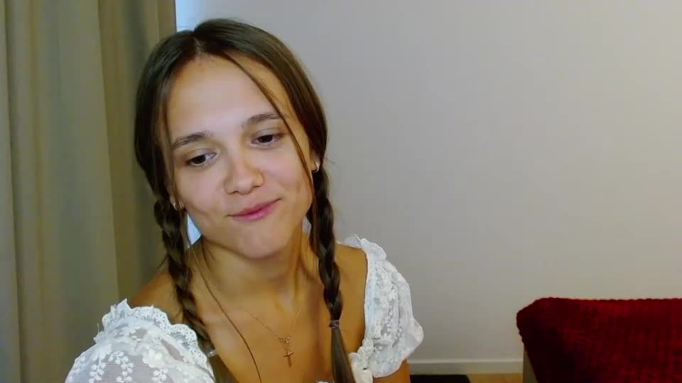 emilly_lust99 Adult Chat July 31, 2026