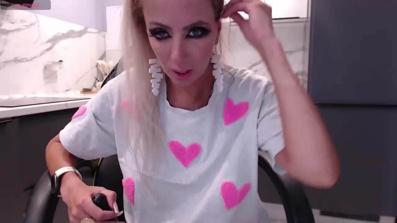 blondalina Adult Chat July 31, 2026