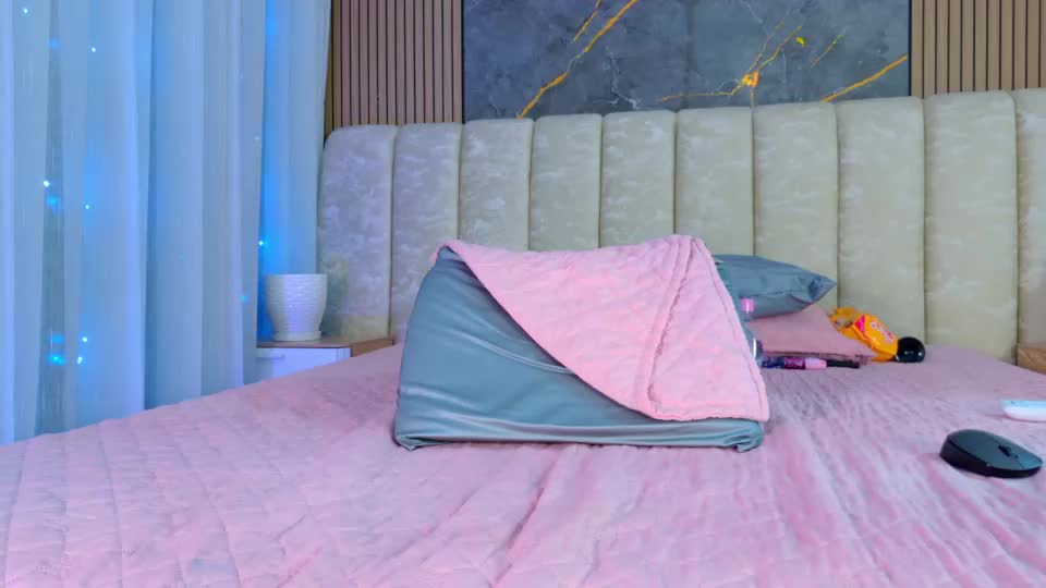 carol_juiicy_ Adult Chat July 31, 2026