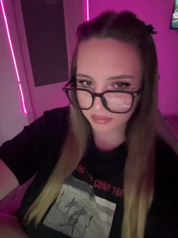 CrisKiss Adult Chat August 1, 2026