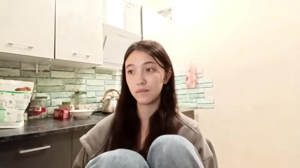 elouisevallian Adult Chat July 31, 2026