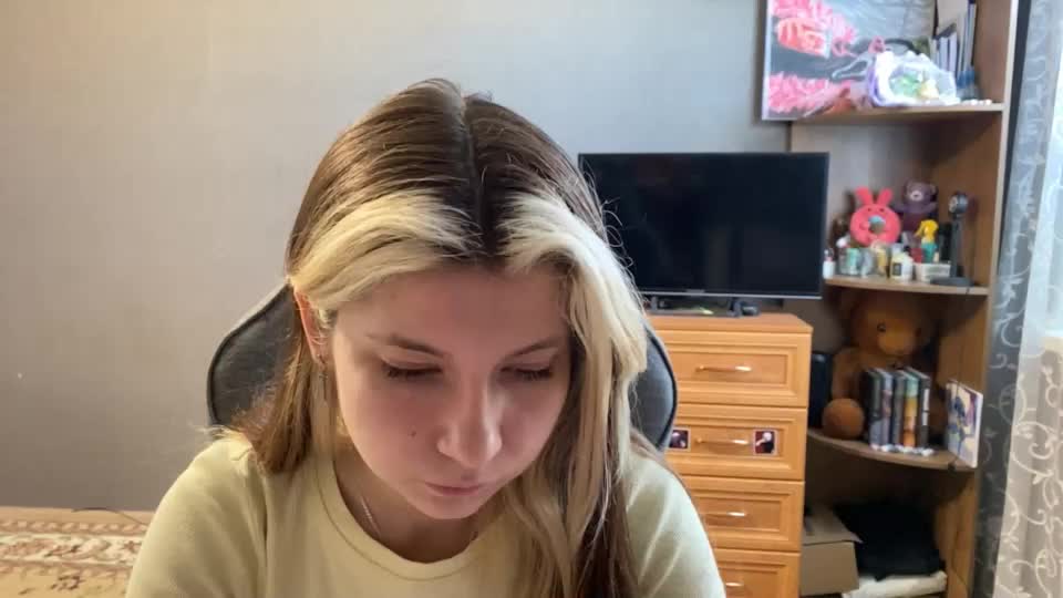 madelinepanagos Adult Chat August 1, 2026